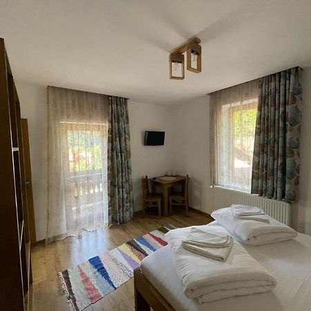 Villa Hope BaileTusnad Zewnętrze zdjęcie